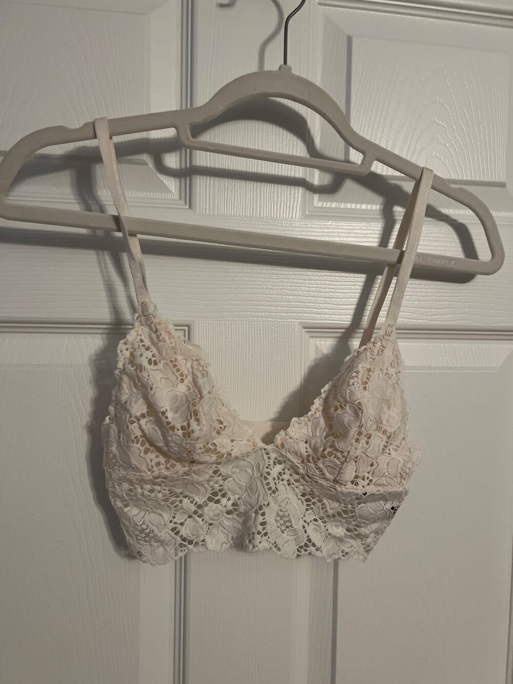 Victoria’s Secret “Very Sexy” White Bralette – Size Small